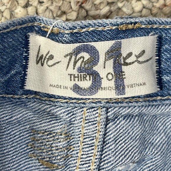 We The Free Denim Jean Shorts High Rise Size 31 Distressed Raw Hem - Picture 4 of 7